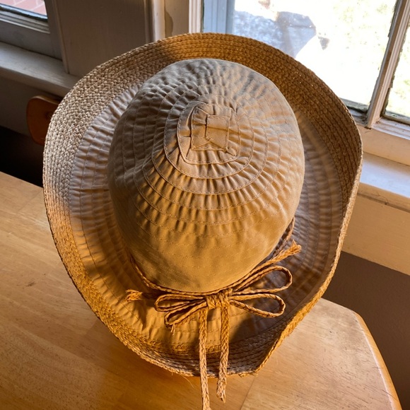 Scala summer hat in great condition like new - Picture 2 of 9